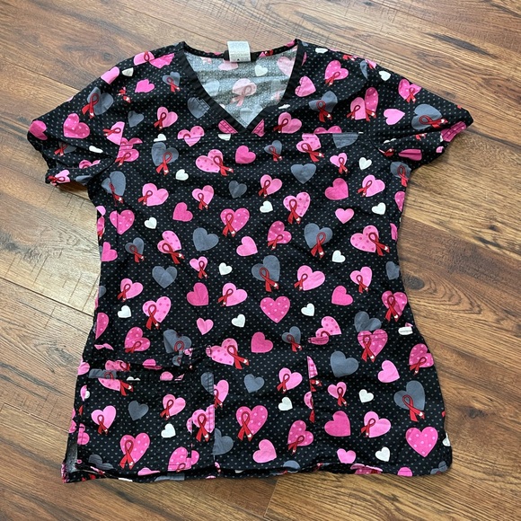 Cherokee printed scrub top - Picture 1 of 1